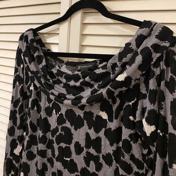 INC long sleeve blouse - Picture 4 of 7